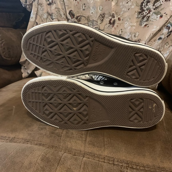 XX High Converse Sneakers sz. 9 - Picture 5 of 7